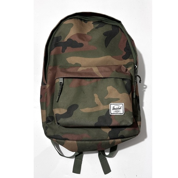Herschel Supply Co. - Classic backpack 24L - Woodland camo - Picture 2 of 12